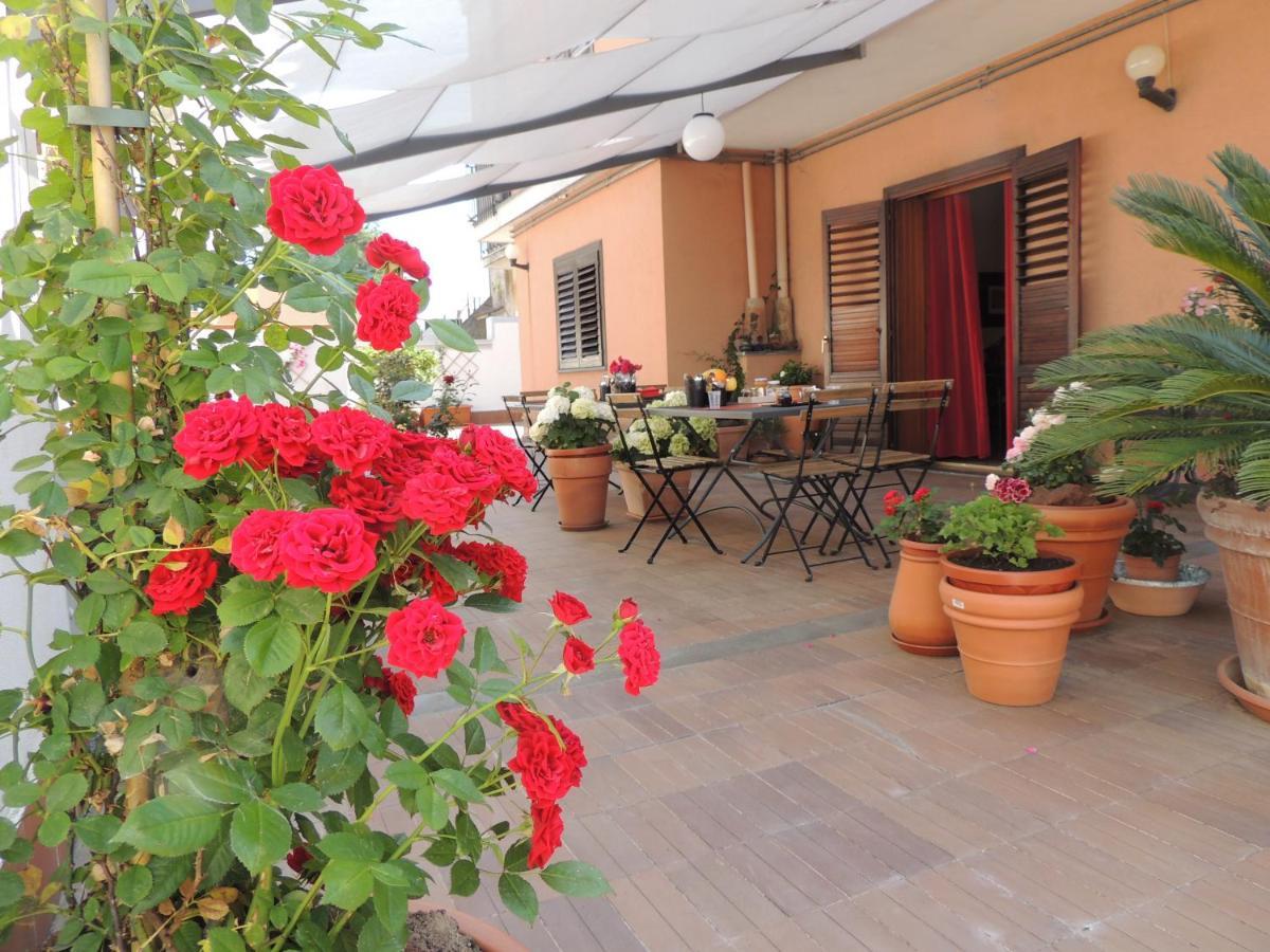 B&B Il Rosso E Il Nero Zafferana Etnea Exterior foto