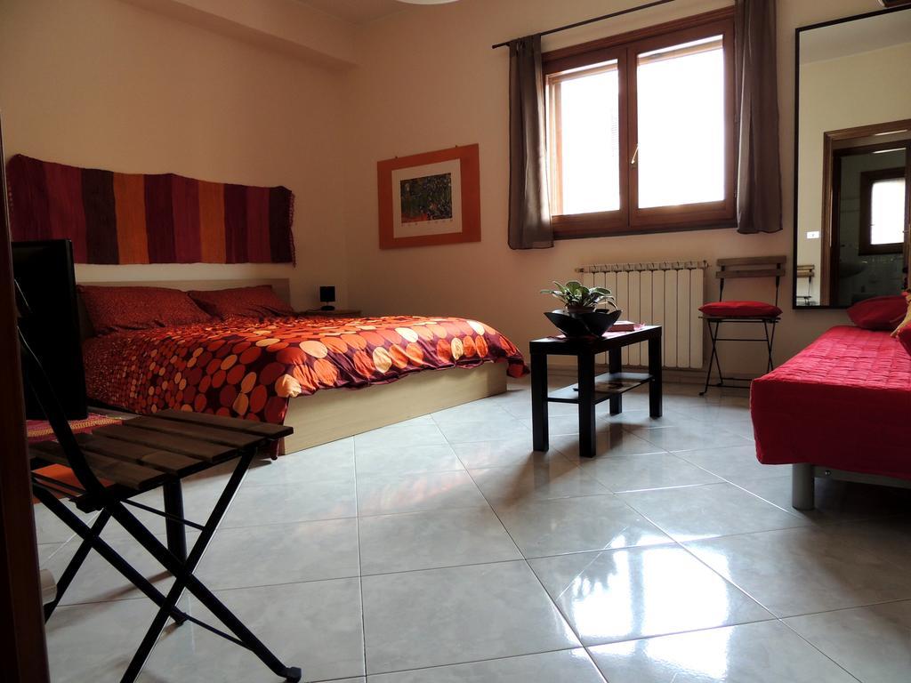 B&B Il Rosso E Il Nero Zafferana Etnea Exterior foto