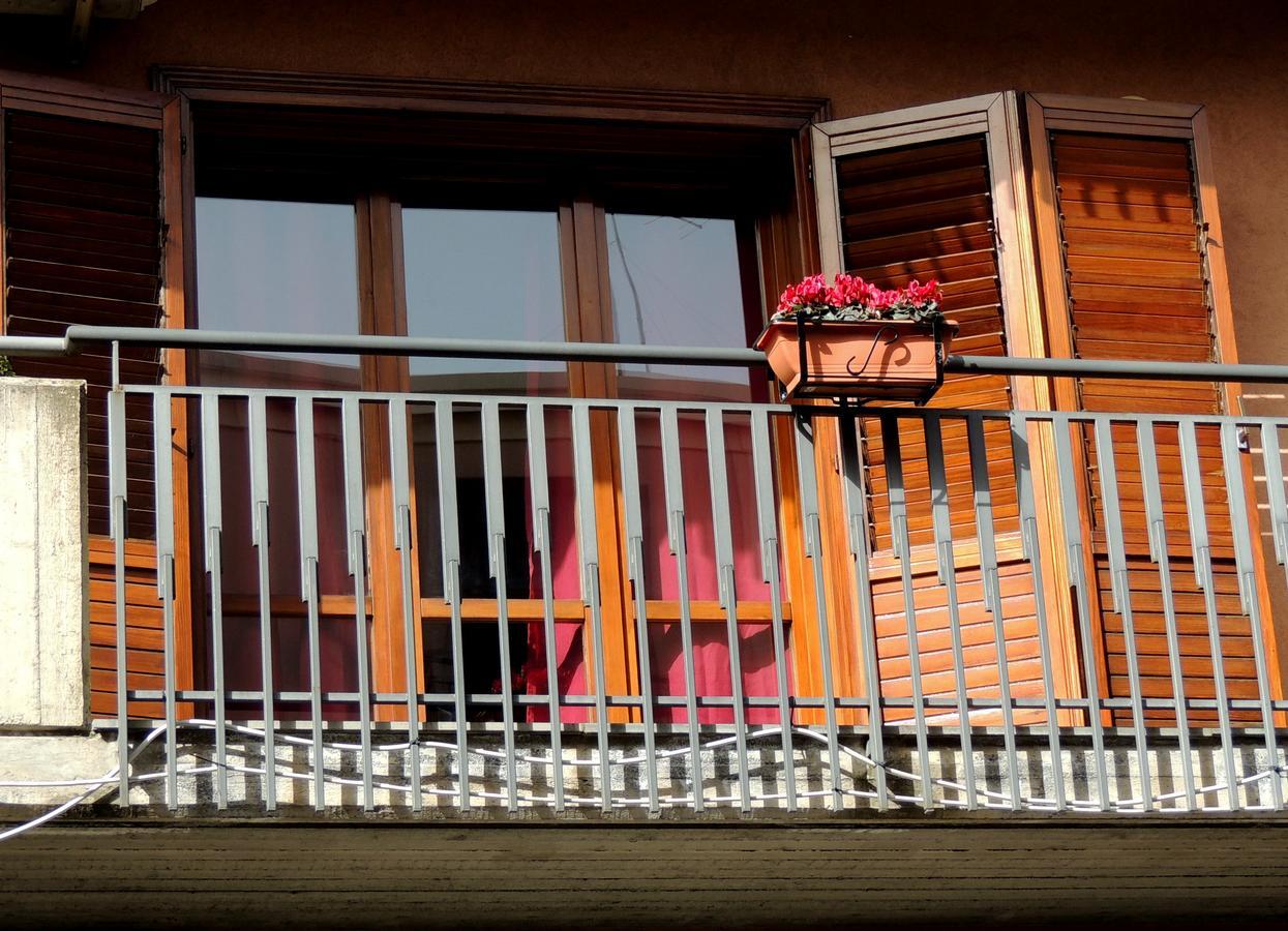 B&B Il Rosso E Il Nero Zafferana Etnea Exterior foto
